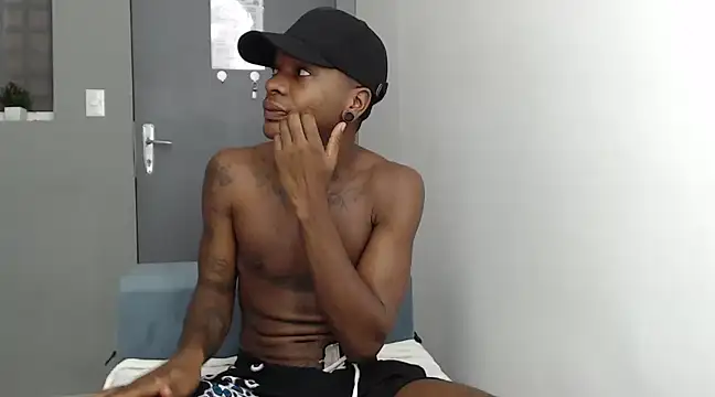 Snapshot of asaapr chatting on 12.28.24 asaapr online show from 12.28.24