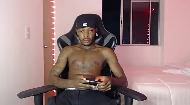 Snapshot of asaapr chatting on 01.18.25 asaapr online show from 01.18.25