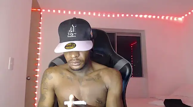 Snapshot of asaapr chatting on 01.18.25 asaapr online show from 01.18.25