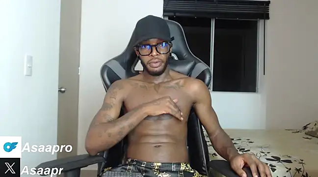 Snapshot of asaapr chatting on 02.25.25 asaapr online show from 02.25.25