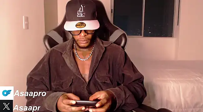 Snapshot of asaapr chatting on 03.14.25 asaapr online show from 03.14.25