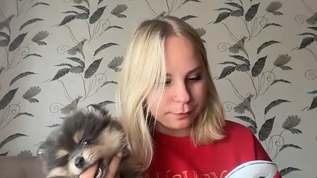 Snapshot of Thalia__Star chatting on 10.01.25 Thalia Star online show from 10.01.25