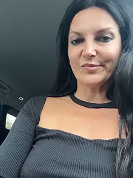 -OLYA- online show from 10.27.25