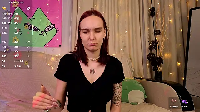BlytheBlakeway online show from 09.19.25