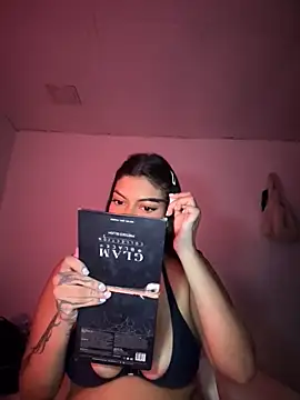 jennifer oliveira online show from 12.02.25