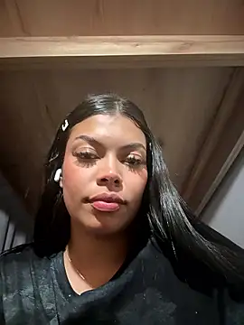 jennifer oliveira online show from 01.11.26