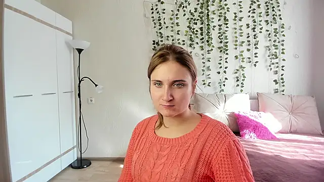 Snapshot of Miss_Elsa_ chatting on 09.23.25 Miss Elsa online show from 09.23.25