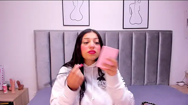 Emmy-Turnner online show from 10.22.25