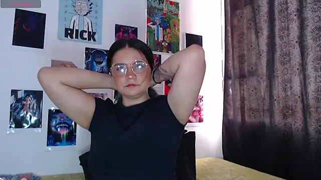 Snapshot of gigiqueen_18 chatting on 07.04.26 gigiqueen 18 online show from 07.04.26