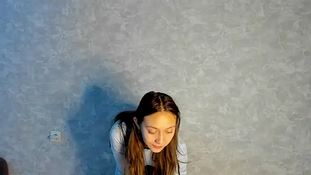 Snapshot of EllaSky_xoxo chatting on 10.09.25 EllaSky xoxo online show from 10.09.25