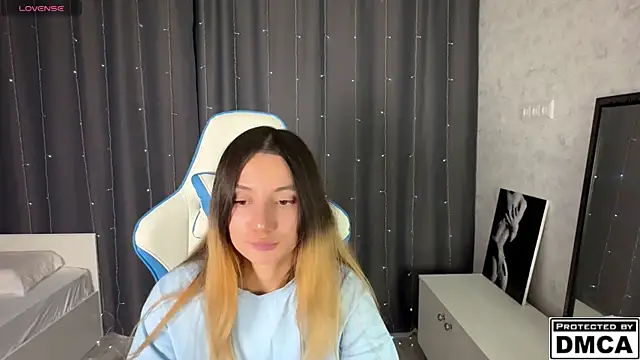 Snapshot of Asya_Fairy chatting on 09.18.25 Asya Fairy online show from 09.18.25