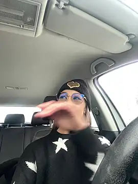 Snapshot of NyrobiNova chatting on 02.17.25 NyrobiNova online show from 02.17.25