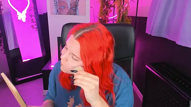 NielletaBlossom online show from 12.13.24