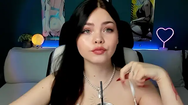 AkiraKatsu online show from 01.24.25