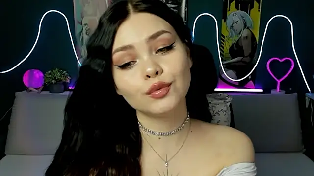 AkiraKatsu online show from 03.08.25