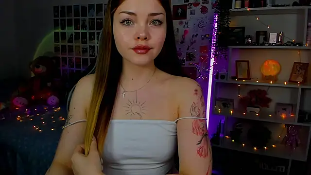 AkiraKatsu online show from 10.17.25