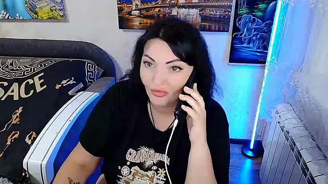 Lady Boom Wild  online show from 09.19.25