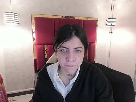 Snapshot of Violet_m chatting on 10.16.25 Violet m online show from 10.16.25