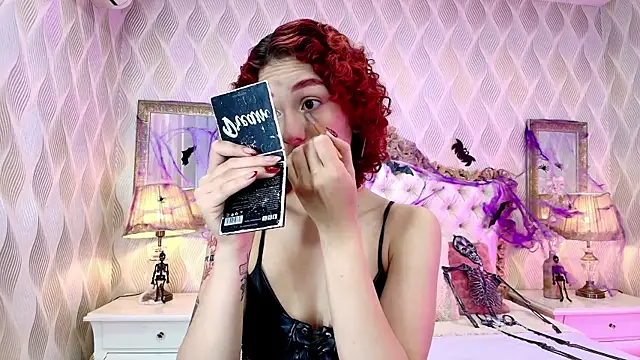 Ivy Starr1 online show from 10.28.25