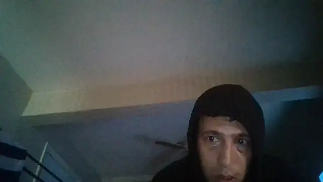 Snapshot of HottieGymBuddy69 chatting on 02.04.25 HottieGymBuddy69 online show from 02.04.25