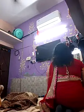 Snapshot of bobbyronak chatting on 11.07.25 bobbyronak online show from 11.07.25