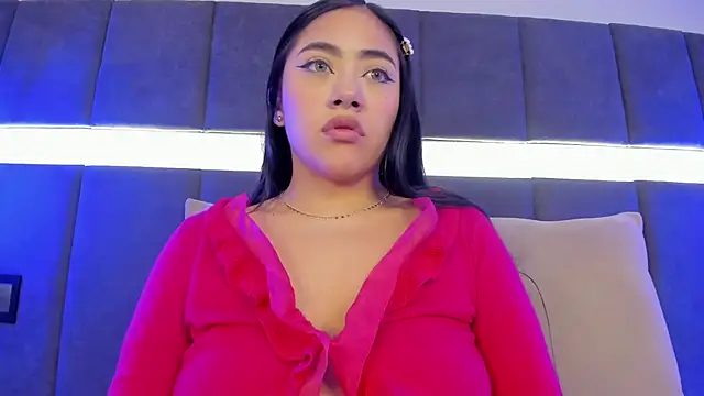nicolle pierce online show from 01.18.25