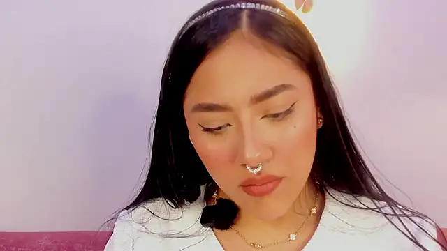 nicolle pierce online show from 01.12.26