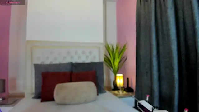 nicolle pierce online show from 05.12.26
