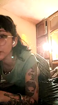 Snapshot of HighLilith chatting on 12.20.24 HighLilith online show from 12.20.24