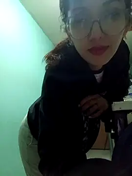 Snapshot of HighLilith chatting on 01.19.25 HighLilith online show from 01.19.25