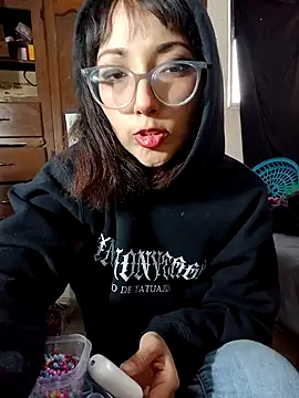 Snapshot of HighLilith chatting on 01.20.25 HighLilith online show from 01.20.25