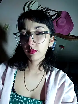 Snapshot of HighLilith chatting on 01.22.25 HighLilith online show from 01.22.25