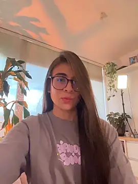 MariaIsabella8 online show from 04.15.26