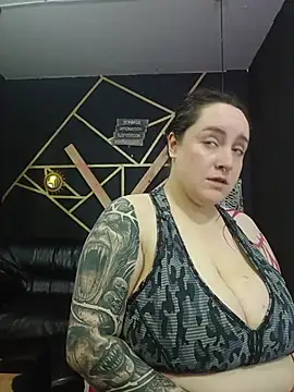 Snapshot of Gelena_Black chatting on 10.14.25 Gelena Black online show from 10.14.25