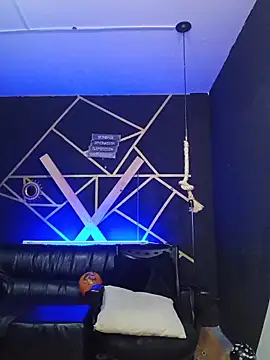 Snapshot of Gelena_Black chatting on 10.20.25 Gelena Black online show from 10.20.25