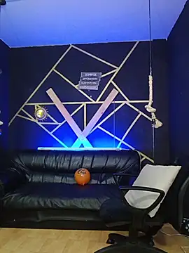 Snapshot of Gelena_Black chatting on 10.21.25 Gelena Black online show from 10.21.25