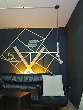 Snapshot of Gelena_Black chatting on 10.24.25 Gelena Black online show from 10.24.25