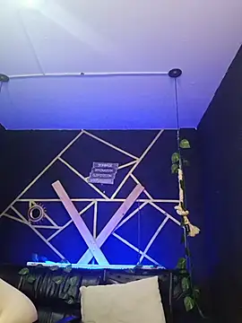 Snapshot of Gelena_Black chatting on 10.31.25 Gelena Black online show from 10.31.25