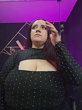 Gelena Black online show from 11.28.25