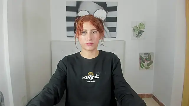 Snapshot of Sofia_agudelo chatting on 10.10.25 Sofia agudelo online show from 10.10.25