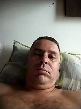 Snapshot of LOIROGOSTOSO87 chatting on 02.06.25 LOIROGOSTOSO87 online show from 02.06.25