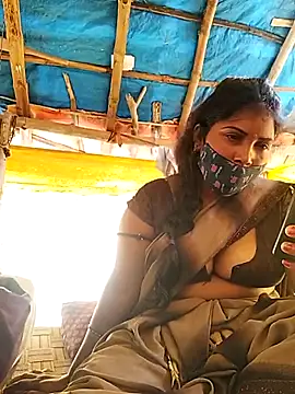 Snapshot of Gyan88 chatting on 10.19.25 Gyan88 online show from 10.19.25