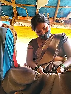 Snapshot of Gyan88 chatting on 11.16.25 Gyan88 online show from 11.16.25