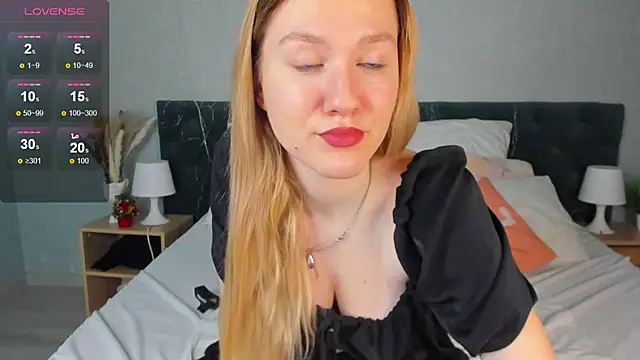 Mariel Brown online show from 12.24.24