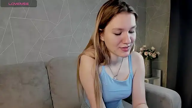 Mariel Brown online show from 12.25.24