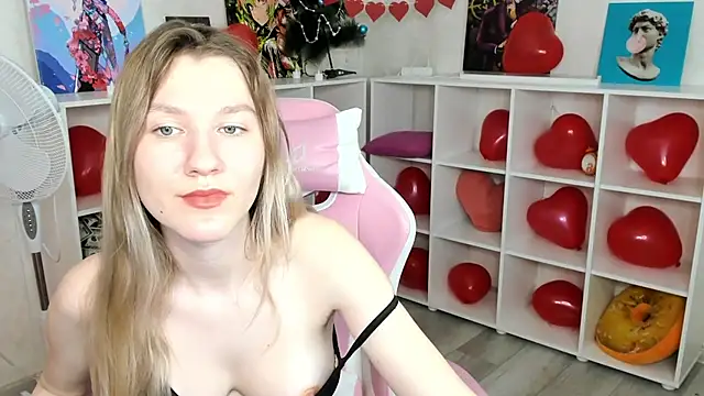 Mariel Brown online show from 02.13.25