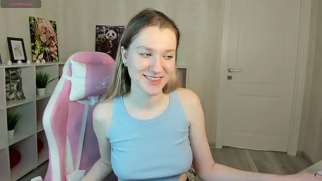 Mariel Brown online show from 03.11.25
