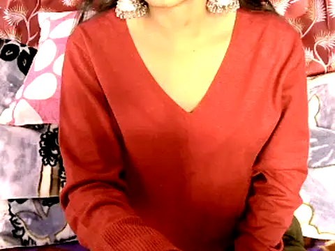 Snapshot of Sanjana_Gupta chatting on 12.19.24 Sanjana Gupta online show from 12.19.24