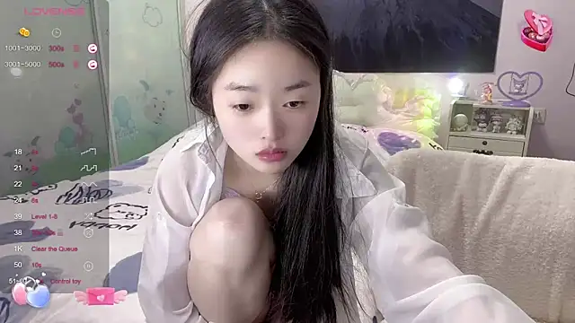 Mia-6688 online show from 02.13.25