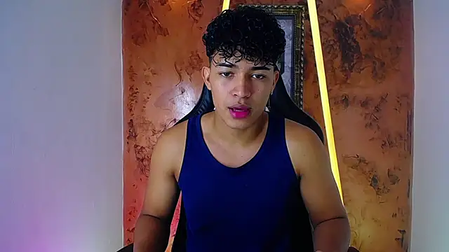 jamescurli  online show from 02.17.25